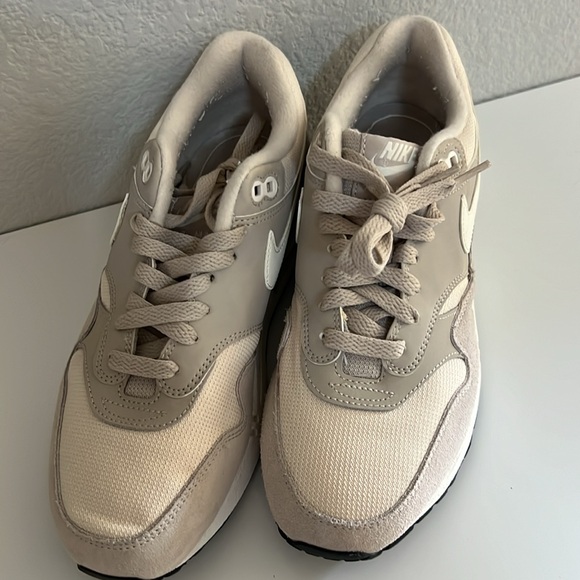 Nike air off white color w7.5 - Picture 2 of 4